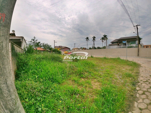 Imagem 6 de 13 de Terreno Com Área De 296m², Localização Privilegiada Em Balneário Piçarras, Distância Da Praia 1,8km. - 35710640v
