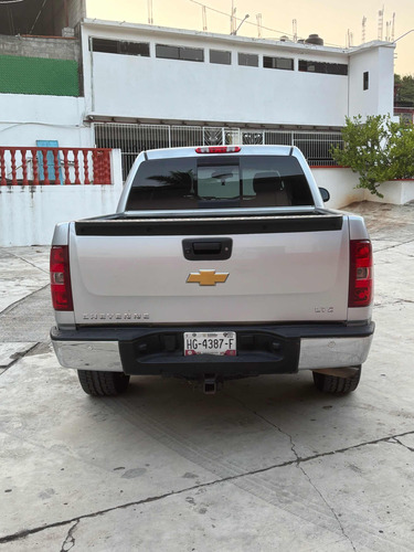 Chevrolet Cheyenne 5.3 2500 Crew Cab Ltz 4x4 Mt