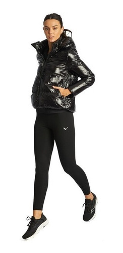 Imagen 3 de 10 de Campera Abrigo Reves Svart Mujer Moda Con Capucha Vinilica