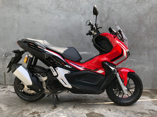 Imagem 10 de 15 de Scooter Honda Adv 150 2021 4000km Impecavel, Sem Detalhes