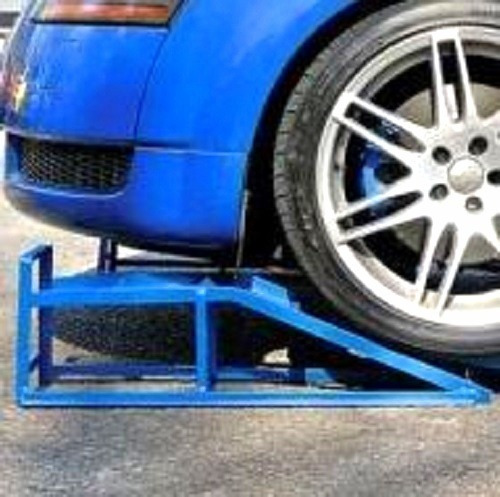 Imagen 4 de 4 de Rampa Elevadora Para Autos Y Camionetas - 2.5ton - 2unidades