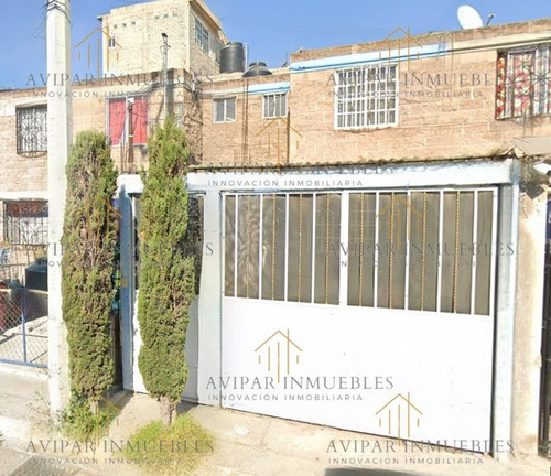 Venta De Casa En Col. Paseo De Ecatepec, Ecatepec Morelos. Jrg-072