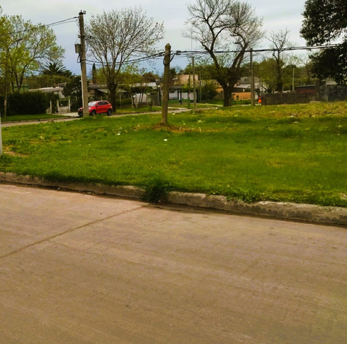 Venta De Terreno En Montevideo, Piedras Blancas.