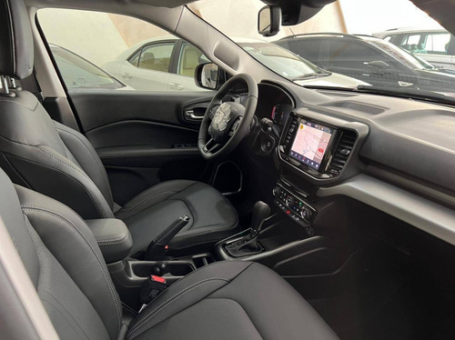 Imagem 9 de 10 de Fiat Toro 2.0 16v Turbo Diesel Volcano 4wd At9
