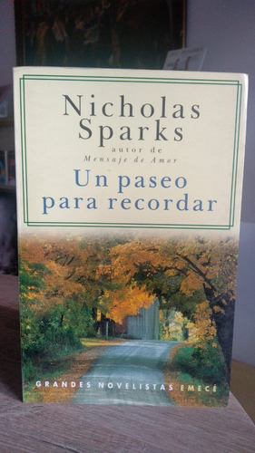 Un Paseo Para Recordar - Nicholas Sparks