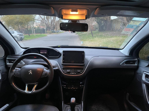 Peugeot 2008 1.6 Feline