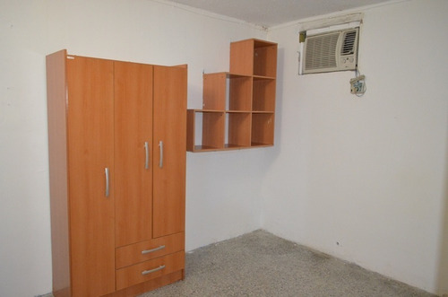 Imagen 6 de 18 de Casa En Alquiler En El Remanso, San Diego. Alquila Crismelia Castillo.