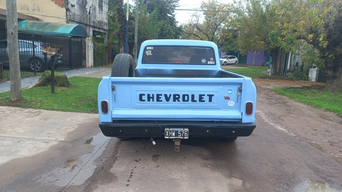 Camioneta C10
