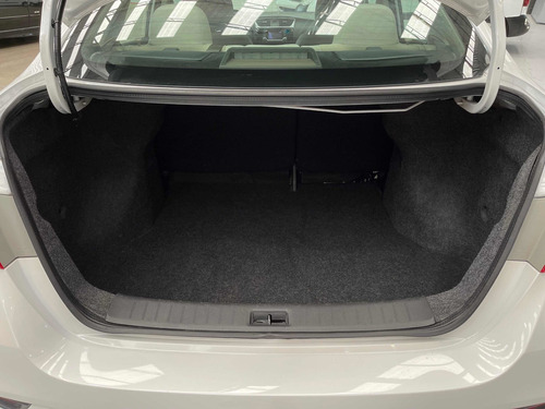 Imagen 12 de 12 de Nissan Sentra 2019 1.8 Advance Cvt