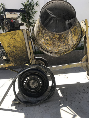 Trompo Revolvedora Y Vibrador Para Concreto (Usado)