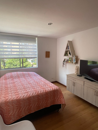 Venta De Apartamento Envigado, Loma Las Brujas