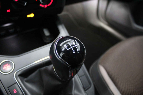 Imagen 15 de 15 de Seat Ibiza 2018 4 Cilindros