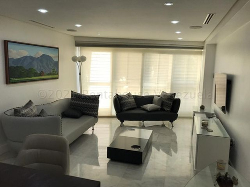 Apartamento En Venta El Rosal Remodelado. Con Pozo. Código 23-26390 Mr.