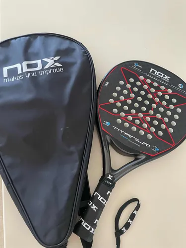 Pala Nox Titanium 12k Carbono