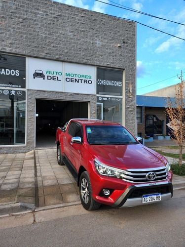 Imagen 3 de 14 de Toyota Hilux 2018 2.8 Cd Srx 177cv 4x4 At