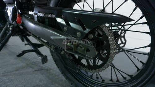 Imagen 21 de 23 de Motomel Skua Adventure 250cc Moto Con Baul Precio Usd$