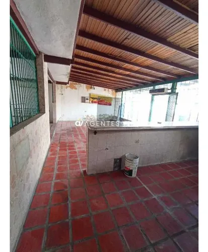 Calle Azcue, Zona Centro