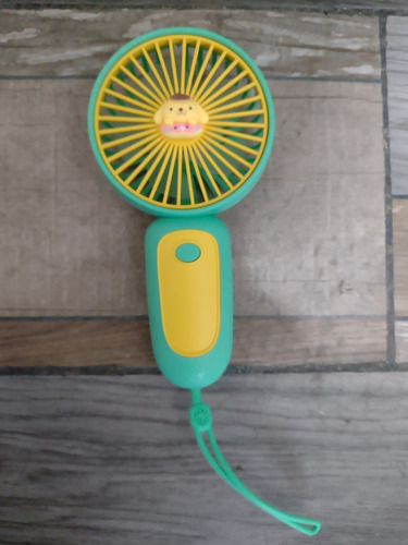 Ventilador Portátil Recargable Sanriopompupurin Cinamonroll Pompupurin