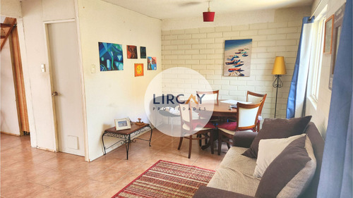 Casa En Venta Con Excelente Ubicación. Talca!!