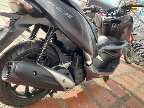 Imagen 11 de 12 de Tu Moto Honda Pcx 150 0km 2022 Desde $100.000 De Inicial !