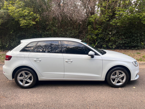 Audi A3 Sportback 1.4 Tfsi Stronic 150 Cv