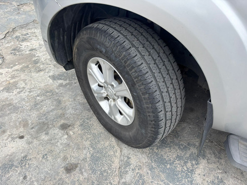 Nissan Frontier 2.3 Se Cab. Dupla 4x4 Aut. 4p