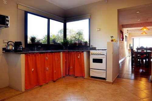 Imagen 23 de 27 de Complejo De 5 Bungalows A La Venta En V.carlos Paz