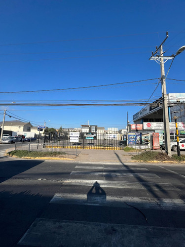 ¡local Comercial En Balmaceda, Ideal Para Automotoras O Ven