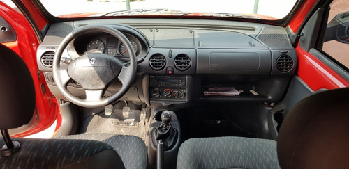 Imagen 9 de 16 de Renault Kangoo 2 1.6 Express (furgón)