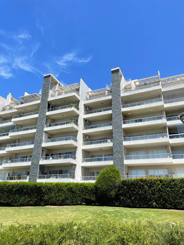 Casa  En Alq. Temporario Ubicado En Insignia, El Palmar, Nordelta