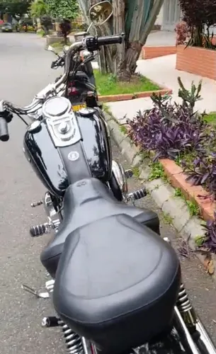 Harley Davidson Dyna Super Glide