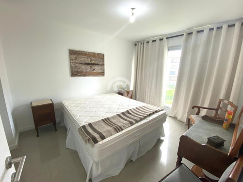 Apartamento En Venta - Brava- Ref: 3902