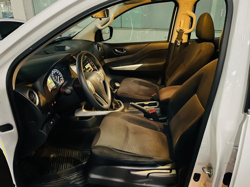 Imagen 10 de 15 de Nissan Np300 Frontier Le 4cil 2.5l Std 2018