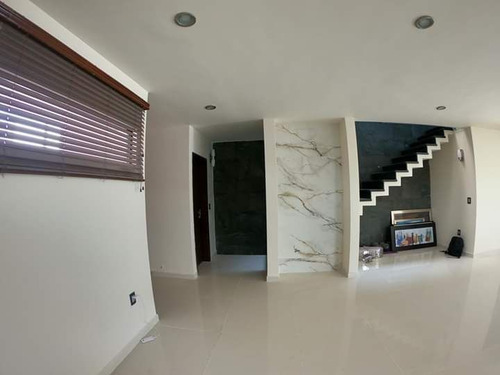 Imagen 6 de 21 de Estrena Residencia En Lomas De Juriquilla, Alberca Propia, J