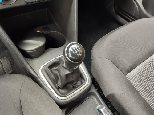 Imagen 8 de 13 de Volkswagen Polo 2020 1.6 L4 Sound Mt