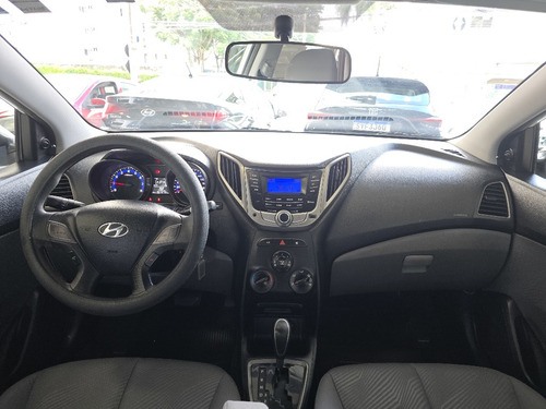 Hyundai HB20S 1.6 COMFORT PLUS 16V FLEX 4P AUTOMATICO