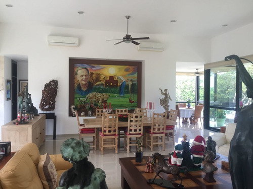 Imagen 14 de 30 de Yucatan Country Club Frente Al Hoyo 8 Y 18 En Venta Casa