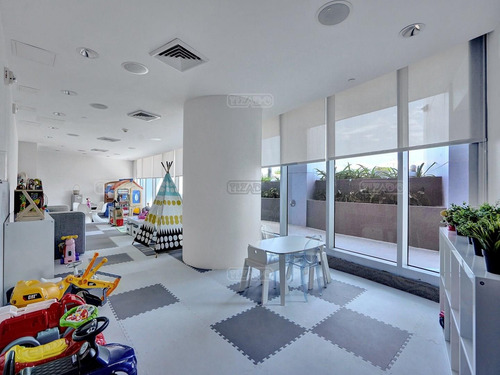 Departamento En Venta En Sunny Isles, Miami, Florida
