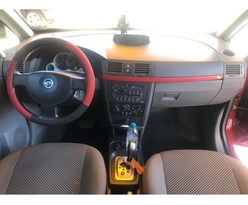 Imagem 6 de 9 de Meriva Chevrolet 2010 Completo