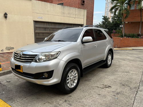 Toyota Fortuner 2.7l 4x4