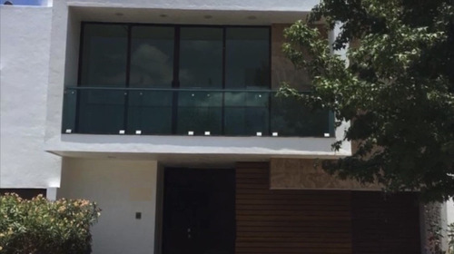 Imagen 1 de 8 de Venta Casa Rincón De Altozano Morelia Cas_1887 Br/ga