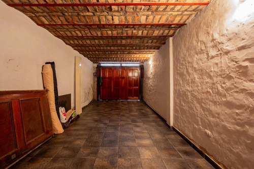 Ph En Venta, Flores, Cocheras Y Terraza S/expensas