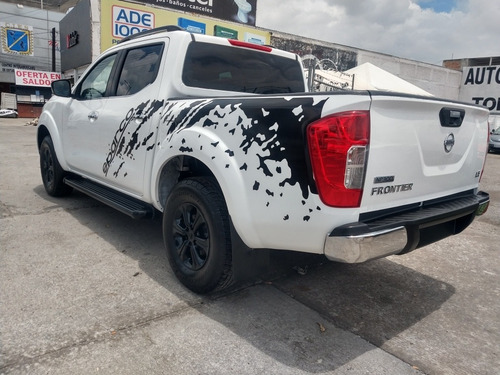 Imagen 7 de 15 de Nissan Np300 Frontier 2017 2.5 Le Aa Mt
