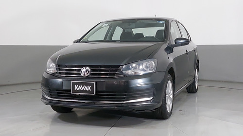 Volkswagen Vento 1.6 Comfortline Mt