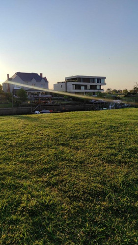 Imagen 7 de 13 de Venta Lote Yacht Al Río!