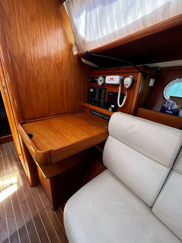 Velero Jeanneau Sun Odyssey 35