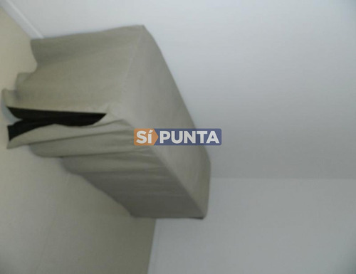 Imagen 21 de 30 de Brava, Edificio Con Servicios