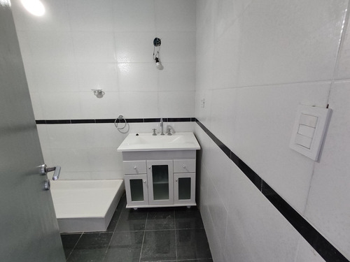 Imagen 9 de 25 de Venta 2 Ambientes Con Cochera En Morón