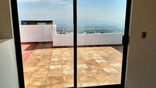 Imagen 2 de 17 de Preciosa Residencia En Zibatá, 4 Recamaras Con Baño, Roof Ga