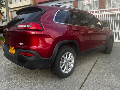 Jeep Cherokee 3.2 Longitude Plus